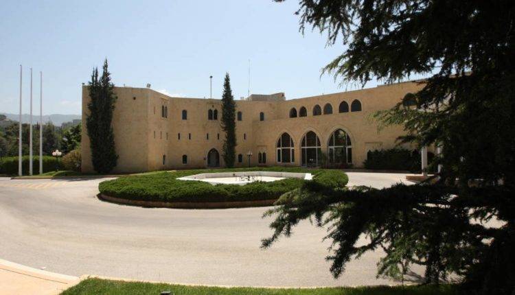 مصادر بعبدا للـ nbn: لا اضطراب بالعلاقة بين الرئيس عون وحزب الله