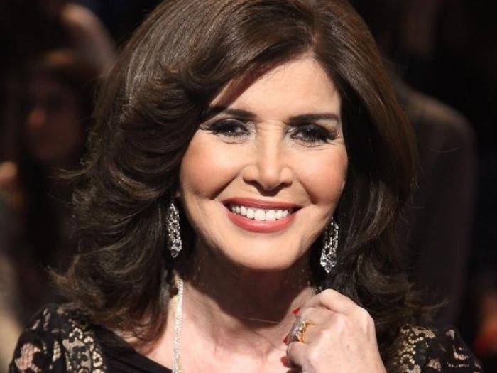 ميرفت أمين في تصوير 