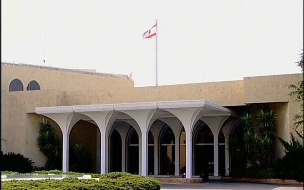 سنة «المعارضة» في قصر بعبدا قريباً؟!