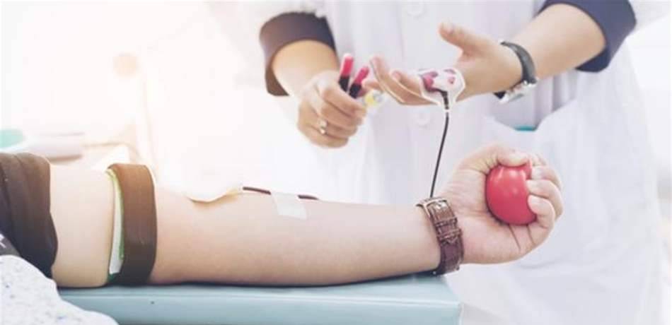 عالجوا أوجاعكم بسهولة.. هل تعيد الدماء الشباب لكبار السن؟
