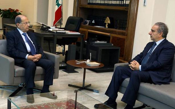 فرعون والمطران عودة راجعا رئيس الجمهوريّة

بانصاف الكاثوليك والأرثوذكس في الحكومة