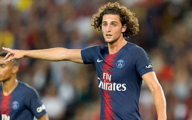 متفرقات كروية من الملاعب العالمية: ليفربول يفتح خزائنه أمام هدف برشلونة ومان سيتي