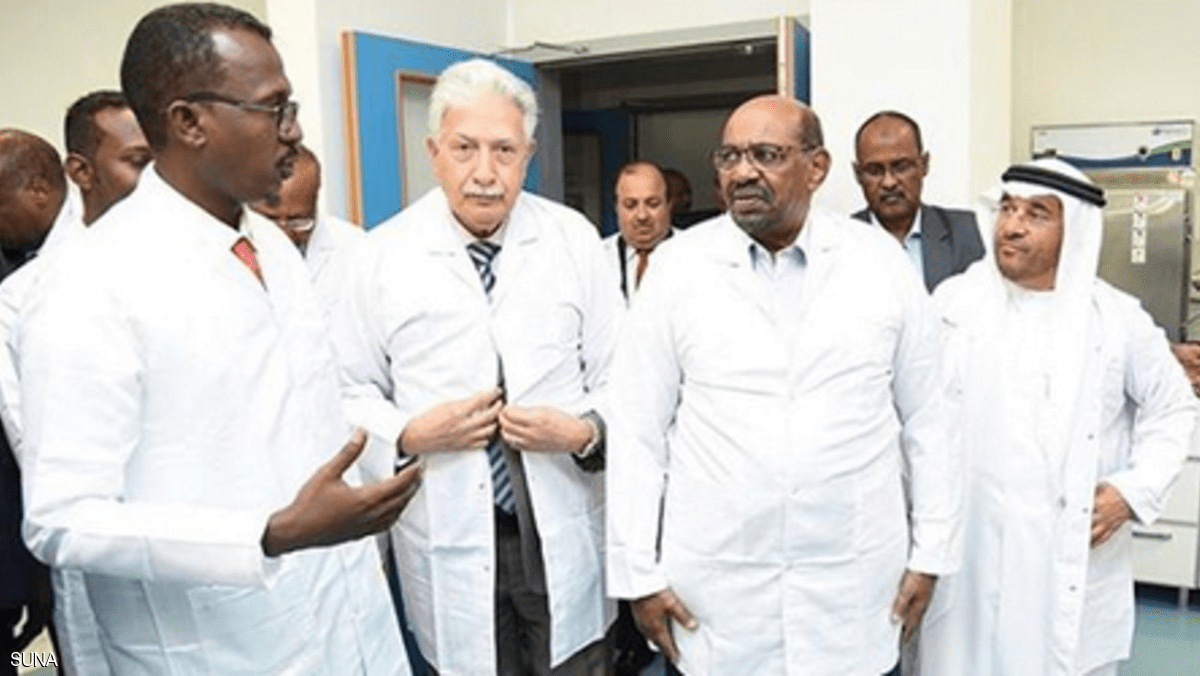 البشير يفتتح أكبر مصنع أدوية في السودان