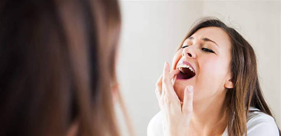 "عواقبه وخيمة".. ما هو سبب صرير الأسنان؟