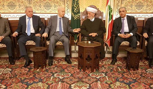 دريان يعارض مطلب سنّة 8 آذار بالتوزير