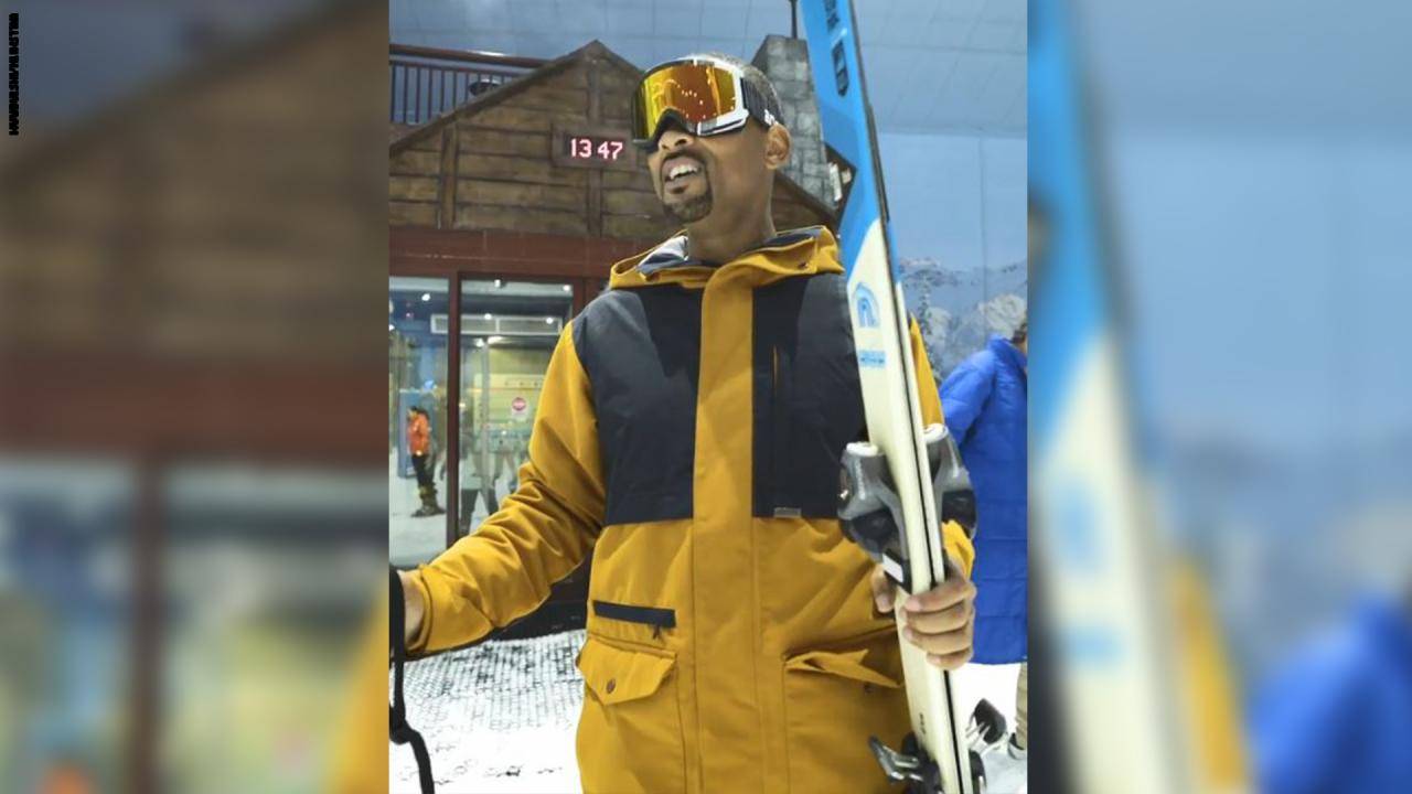 على أنغام "أنت معلم".. ويل سميث ينبهر بمنتجع التزلج الداخلي في دبي