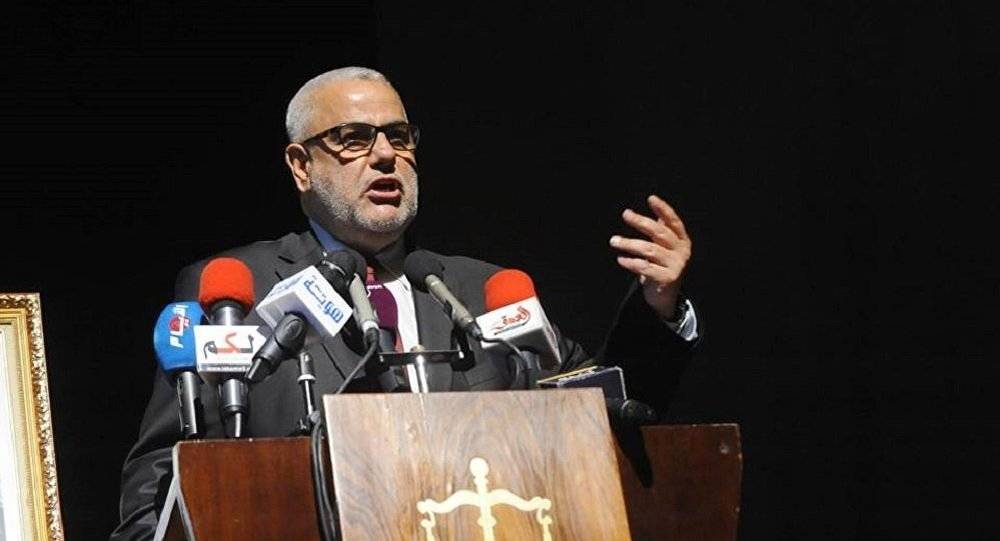 بنكيران يحذر من أفراد "يعملون على تفكيك" المغرب