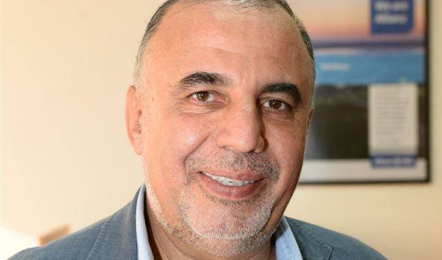 رئيس بلدية عاليه يطلق النار ... والسبب؟