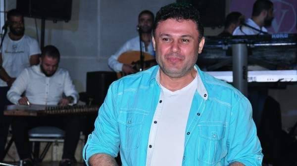 ربيع الأسمر يحيي حفل زفاف خيري في القاهرة