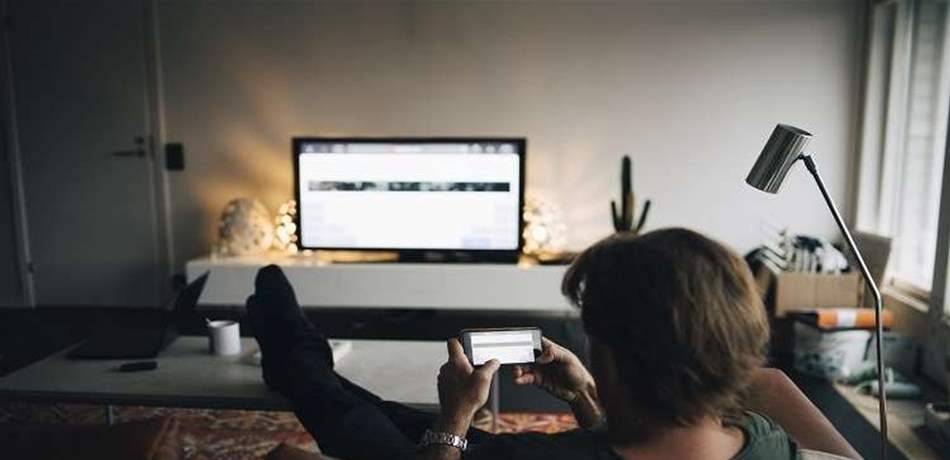الجلوس لفترة طويلة سيئ مثل التدخين؟