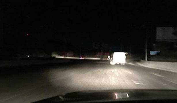 من عاصمة لبنان الى بقاعه... زينة طرقات وموت رخيص..!