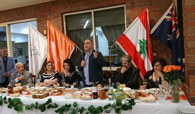 أسود من ملبورن: الحرب كبيرة في وجهنا
