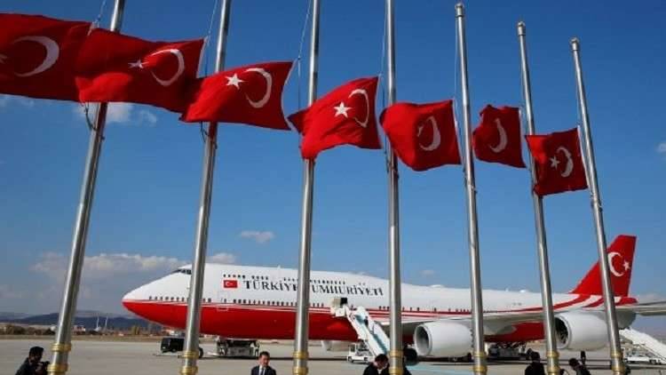 أردوغان يستخدم هدية أمير قطر في سفره إلى فرنسا