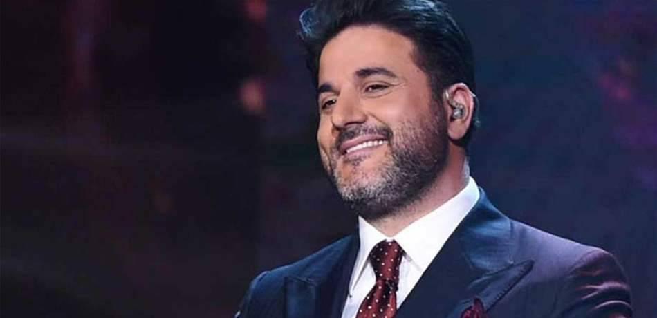 ملحم زين يهدي إليسا هذه الأغنية.. والأخيرة ترد !