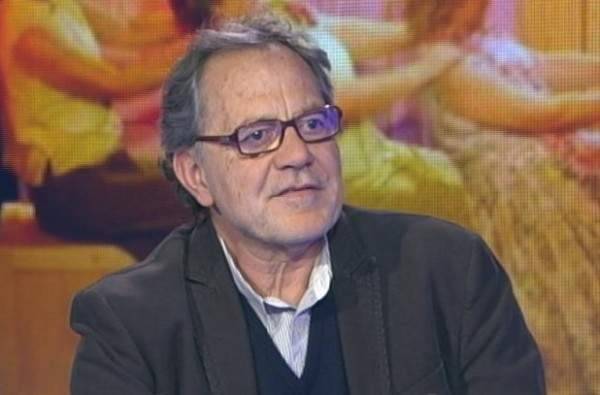 وفاة المخرج المسرحي الفرنسي اللبناني الأصل نبيل الأظن