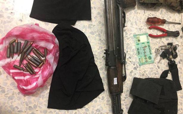 دهم عدد من منازل المطلوبين وتوقيفهم في العسيرة ــ بعلبك