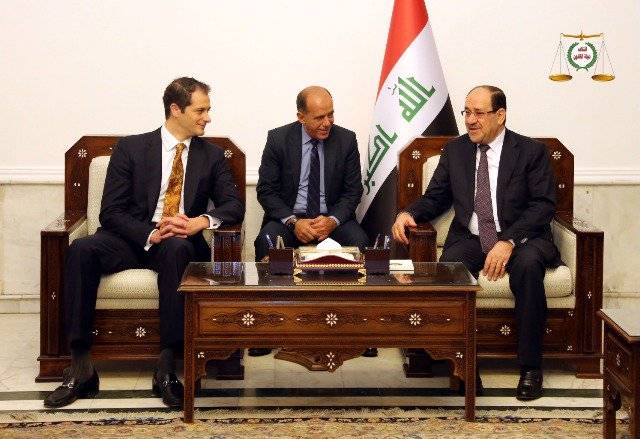 المالكي يؤكد ضرورة تمكين الحكومة من تنفيذ برنامجها بشكل تام