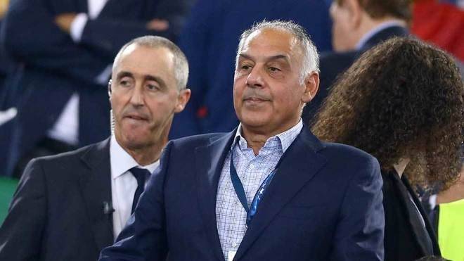 محمد بن سلمان يرغب في شراء نادي روما الإيطالي