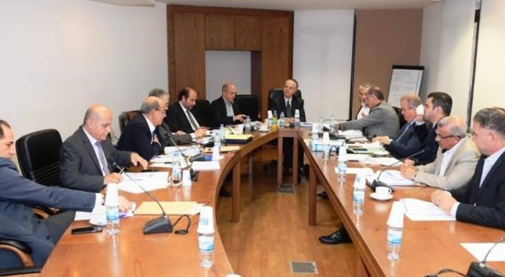فرعية اللجان تابعت درس اقتراحات قوانين اللامركزية الإدارية