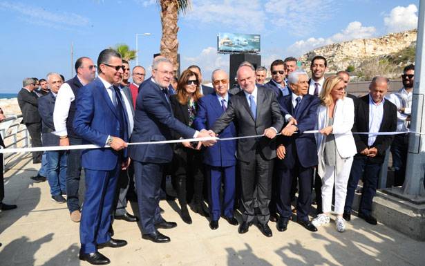 فــنيانوس وميشال المرّ افتــتحا

الطـريـق البحريــّة في ضـبــيّة