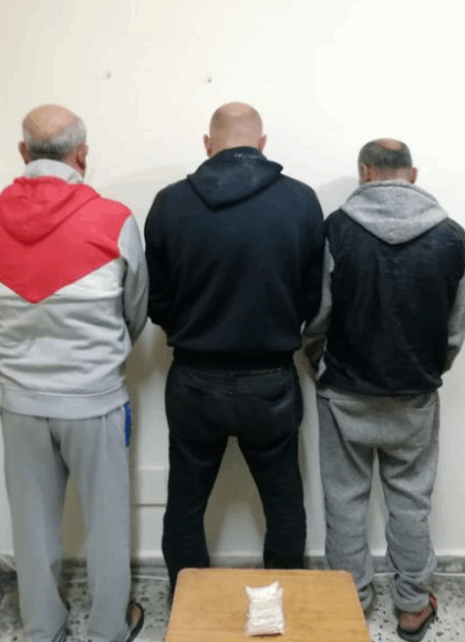 يمتلكون كمية من حبوب الكبتاغون كانوا ينوون تسويقها وبيعها.. هذا مصيرهم