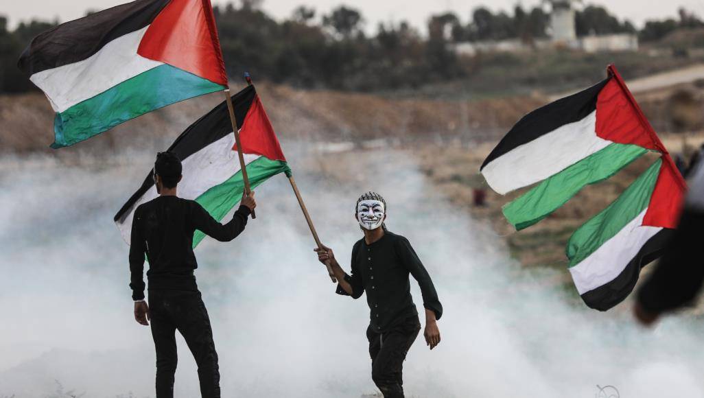 عشرات الجرحى في مظاهرات ضد الاحتلال بغزة والضفة