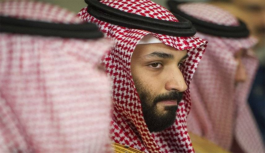 الکشف عن جرائم اقرب شخصيتين من بن سلمان
