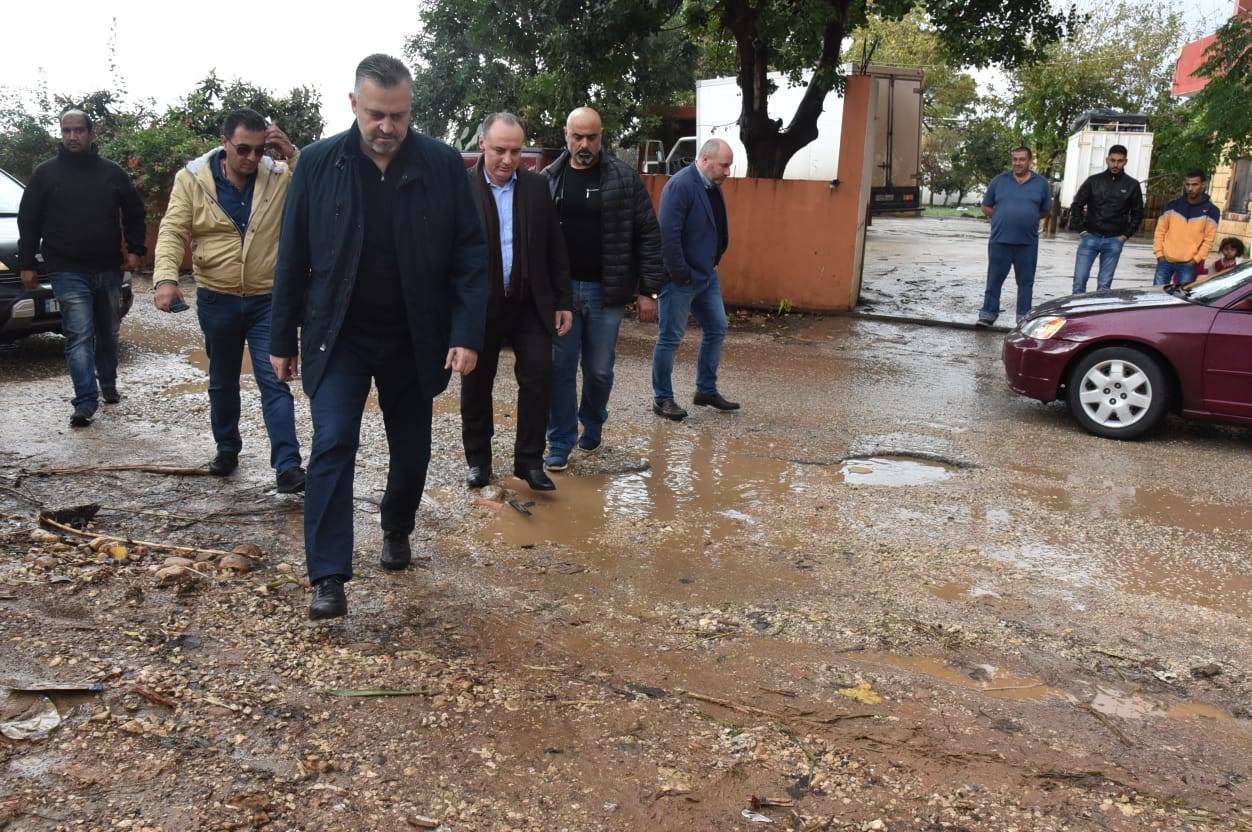 حبيش ناشد الحريري وهيئة الإغاثة متابعة العمل في طريق كفر ملكي عكار