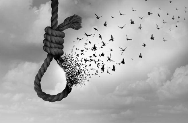 أسوأ اختيار "الانتحار"... أسبابه وطرق الحد منه