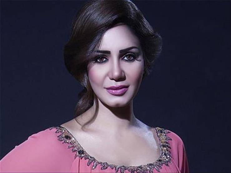 هذا ما طلبته إيناس عز الدين من جمهورها في عيد ميلادها
