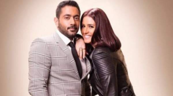 قبلة ساخنة بين هنا شيحة وزوجها أحمد فلوكس