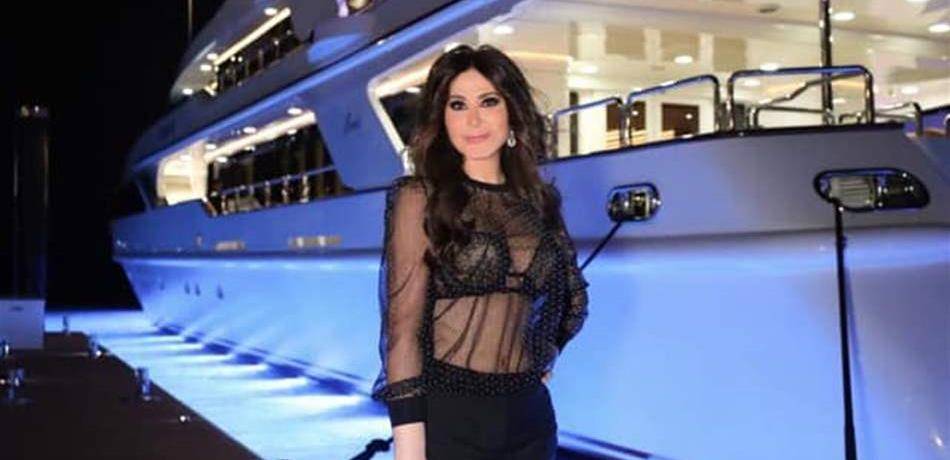 إليسا في رحلة سريعة إلى باريس!