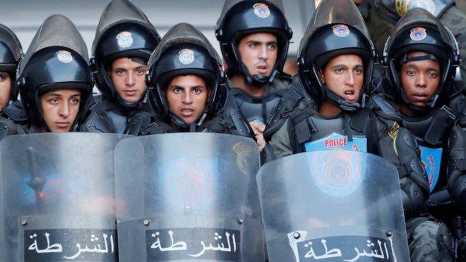 هيومن رايتس ووتش: "حملة اعتقالات واسعة" ضد نشطاء وحقوقيين في مصر