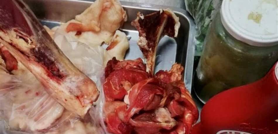 فضيحة صحية جديدة.. لحوم ودجاج فاسد في خلدة! (صور)