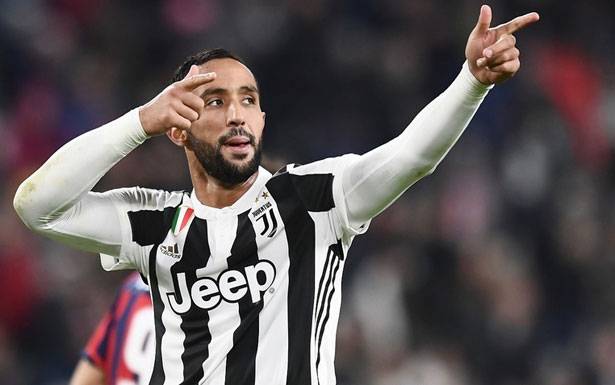متفرقات كروية من الملاعب العالمية : صلاح وبنعطية يتصدران لائحة أفضل لاعب افريقي

المانشافت يتطلع للثأر أمام طواحين هولندا اليوم والصحف الألمانية تبرز نهاية جيل بطل العالم