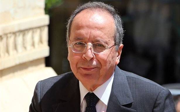 «الفلتان الأمني مجدداً في البقاع»

السيّد: لا سجال مع «الوطني الحر»