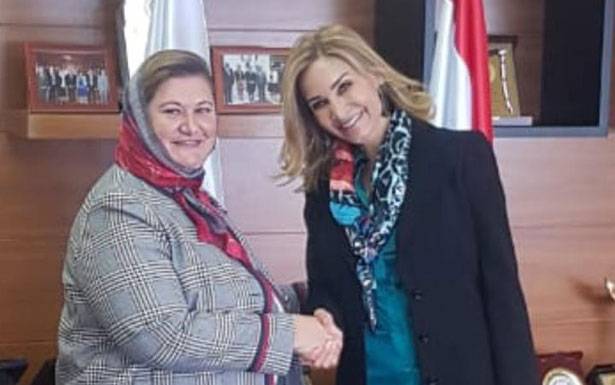 المولى استقبلت السفيرة السويسريّة :

لتفعيل حوار الحضارات و الأديان