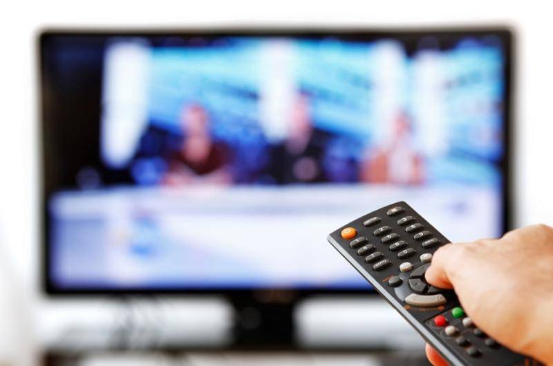 دراسة تحذر: التلفاز يسبب الموت المبكر!