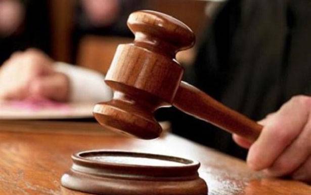 ردّ دعوى الإسقاط بسبب التملّك وتعليق النظر

بإجراءات المحاكمة في ما يتعلّق بالإسترداد