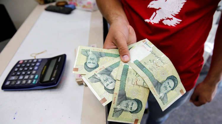 محافظ المركزي الإيراني: سماسرة الأزقة والشوارع هم من يحدد سعر الدولار