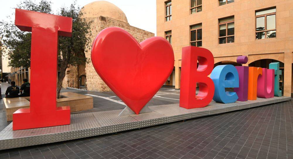 بالفيديو... نشرة أخبار تحاكي لبنان عام 2043