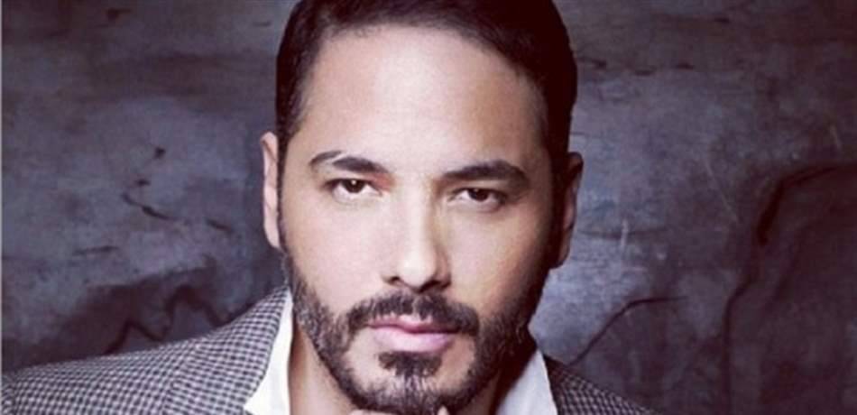 شاهد.. نجل رامي عياش يعزف النشيد الوطني مع والده