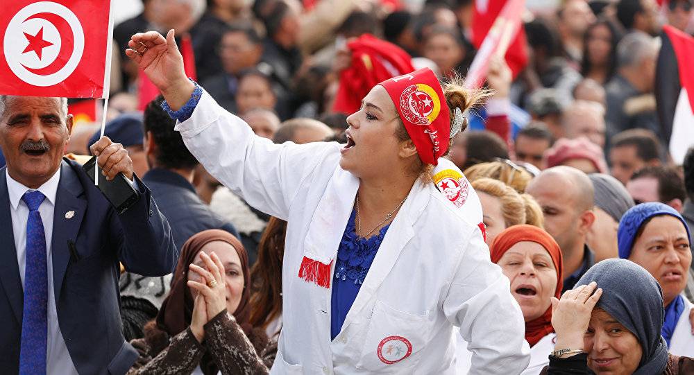 تونس: السبسي يصادق على قانون المساواة في الميراث