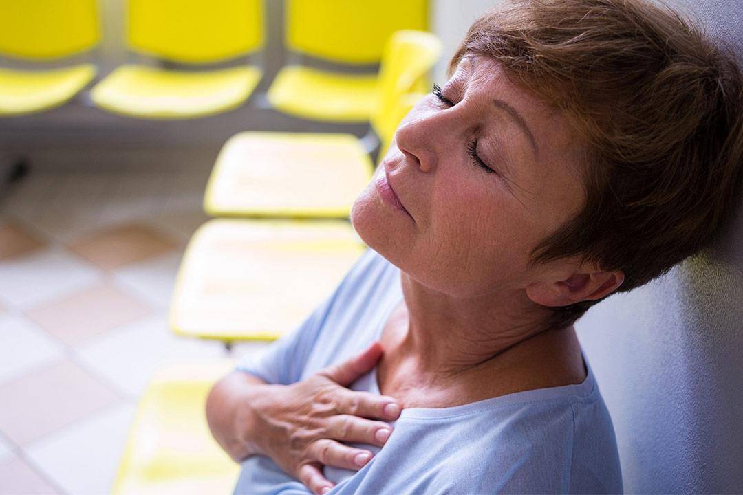 هؤلاء أكثر عُرضة للجلطة الرئوية.. نصائح ووسائل علاجية