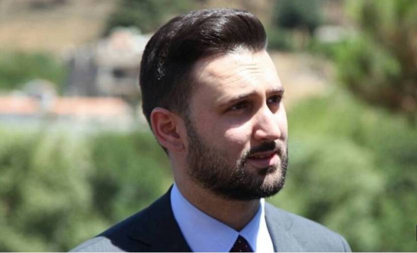 تيمور جنبلاط التقى وفودا في المختارة ووقع على اقتراح قانون لحماية المرأة