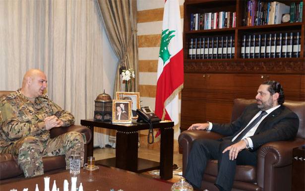 الحريري عرض وقائد الجيش الأوضاع الأمنية

واطلع من كلودين عون على إنجازات الهيئة