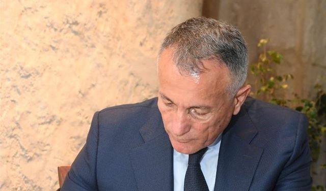 روكز وقع تعديل القانون الخاص بالعنف الأسري