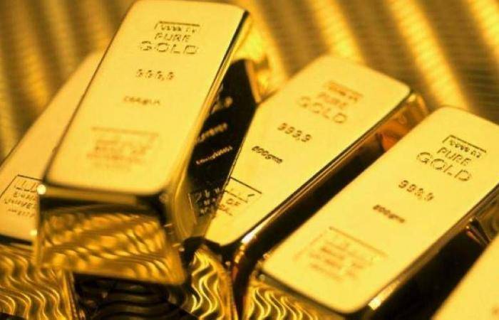 الذهب يصعد لمخاوف بشأن النمو والأنظار على مجلس الاحتياطي والعشرين