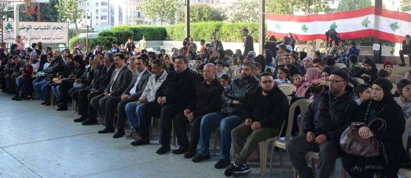 كشاف الشباب الوطني وبلدية طرابلس احتفلا بالاستقلال ونظما كرمسا للأطفال