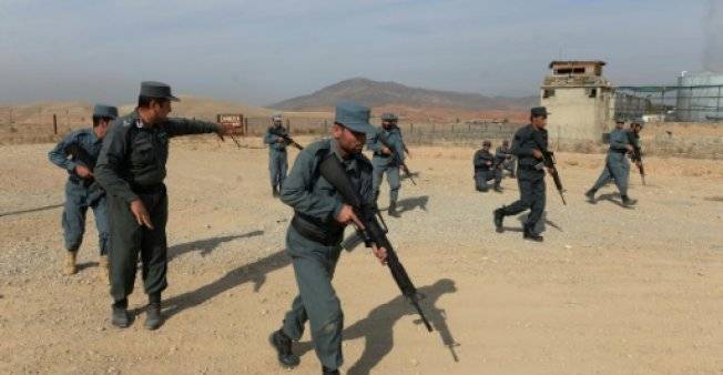 مقتل 22 شرطيا أفغانيا على الأقل في كمين نفذته حركة طالبان